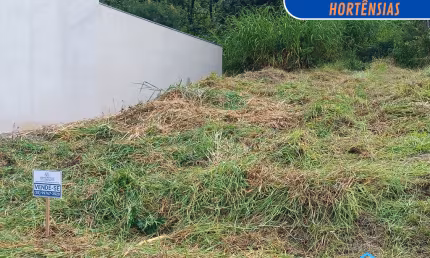 OPORTUNIDADE! TERRENO NO VALE DAS HORTÊNSIAS EM ITAJUBÁ, MG