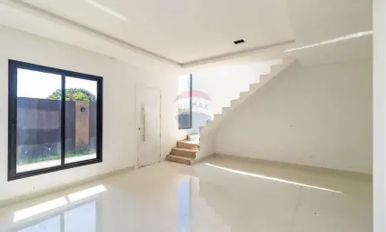 Sobrado novo - cond. fechado, terraço e quintal - r waldemar loureiro campos - boqueirão