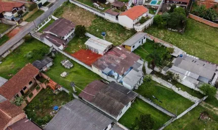 Terreno de 465m² com Testada de 14m² - Possibilidade de financiar 100% - Vila São Cosme, Campina Grande do Sul