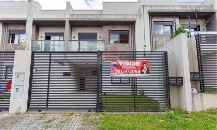 Sobrado Boqueirão ótima localização, 3 quartos, 1 suíte com espaço gourmet