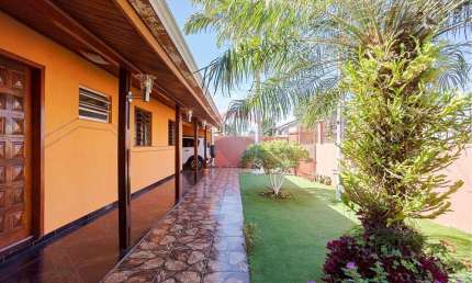 Casa com 2 quartos à venda na Rua Nigéria, 209, Pineville, Pinhais