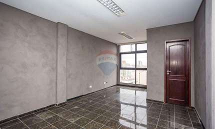 Sala comercial para alugar na Avenida Marechal Floriano Peixoto, 170, Centro, Curitiba
