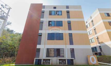 Apartamento Térreo com 2 quartos, 1 vaga, semi-mobiliado, em Almirante Tamandaré.
