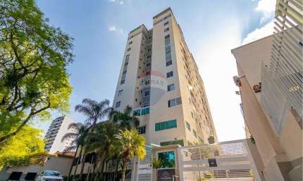 Apartamento no bairro Água Verde com 3 quartos,  1 suíte e  2 vagas