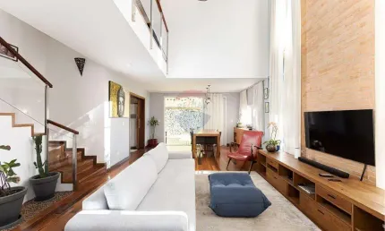 'Casa de 3 quartos, 232 m² no Condomínio Residencial do Bosque  Campo Comprido'