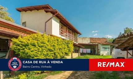 Casa a venda em Vinhedo, residencial ou comercial, excelente ponto comercial.