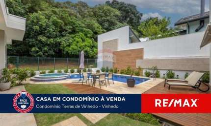 Vende-se casa com 4 dormitórios, escritório e piscina,  no Terras de Vinhedo  - Vinhedo