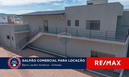 Salão comercial com estacionamento para locação em Vinhedo