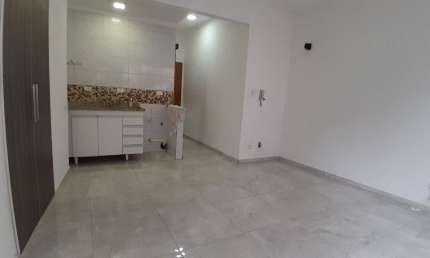 Ampla Kitnet para Venda 35m² Gonzaguinha, São Vicente - SP