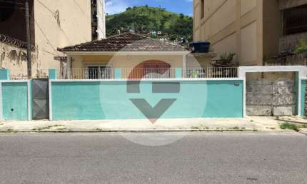 Terreno à venda na Rua Doutor José Brigagão Ferreira, Centro, Nova Iguaçu por R$ 2.700.000