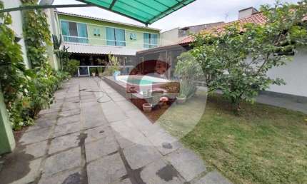 Casa com 5 quartos à venda na Rua dos Tintureiros, 229, Bangu, Rio de Janeiro, 300 m2 por R$ 750.000
