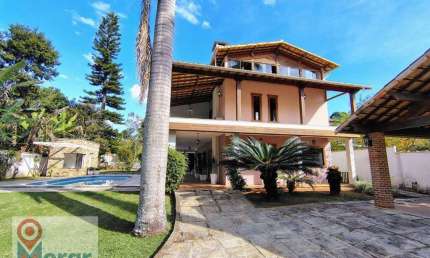 Casa alto padrão com 5 dormitórios para alugar, por R$ 5.500,00 mensal - Jardim L Ermitage - Juiz de Fora/MG