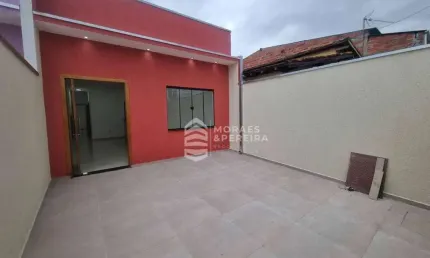 Casa com 2 dormitórios à venda, 72 m² por R$ 330.000,00 - Mombaça - Pindamonhangaba/SP