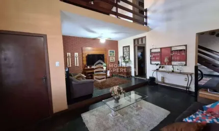 Sobrado com 3 dormitórios à venda, 366 m² por R$ 1.200.000,00 - Jardim Santa Cecília - Pindamonhangaba/SP