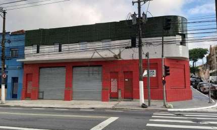 Excelente loja comercial de 180 m² no Tatuapé, com salão amplo, 2 vestiários e banheiro, fácil aces