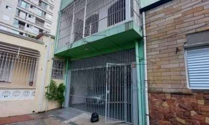 Sobrado à venda no Belenzinho, 160m2 , em vila fechada, com 3 dormitórios, 2 vagas de garagem, ao l