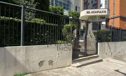 Excelente apartamento à venda na Vila Matilde, com 65m², 2 dormitórios e sala com sacada, fácil ace