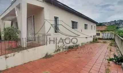 ESPAÇOSA E CONFORTÁVEL  CASA À VENDA  NO BAIRRO PORTÃO NA  REGIÃO DE COTIA  ZONA SUDOESTE  DE SÃO P