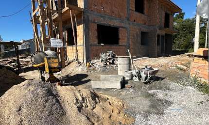 Casa com 3 quartos à venda na Avenida Lisboa, Forquilhas, São José