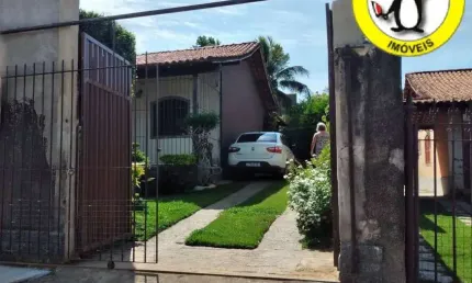 Casa à venda em Bananeiras, Araruama  por R$ 380.000