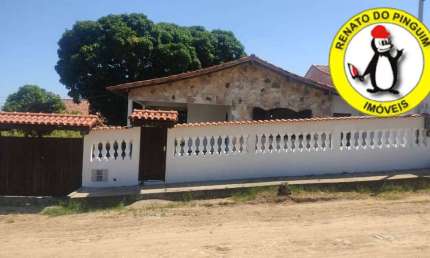 Casa à venda em Iguabinha, Araruama  por R$ 220.000