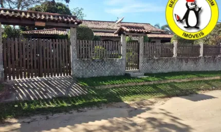 Casa com 3 quartos à venda em Iguabinha, Araruama  por R$ 360.000