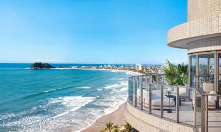 Apartamento com 5 quartos à venda na Avenida Vicente Machado, Centro, Guaratuba
