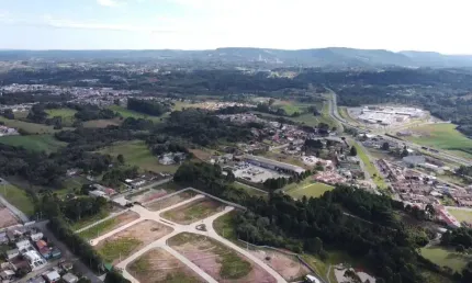 Terreno à venda na Rua Luiz Rivabem, Vila Rivabem, Campo Largo