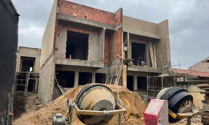 Casa com 2 quartos à venda na Rua Vereador Antônio Giacomassi, 161, Alto Boqueirão, Curitiba