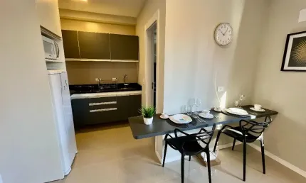 Studio mobiliado no centro de curitiba – próximo ao shopping estação ️