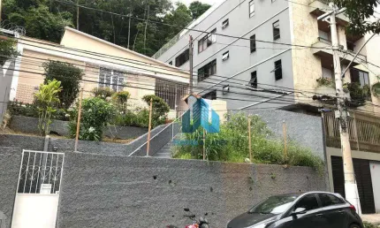 Terreno à venda, 360 m² por R$ 650.000,00 - Bom Pastor - Juiz de Fora/MG