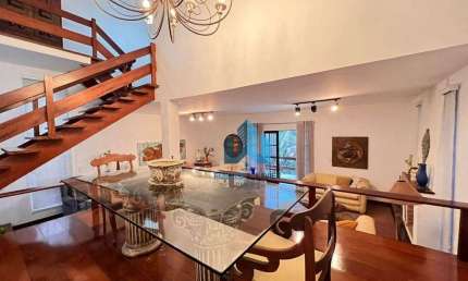Casa com 4 quartos à venda, 350 m² por R$ 1.590.000 - Vale do Ipê - Juiz de Fora/MG