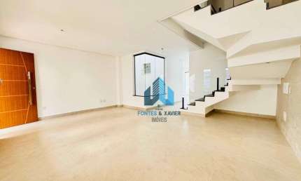 Casa com 3 quartos à venda, 153 m² por R$ 819.000 - Aeroporto - Juiz de Fora/MG