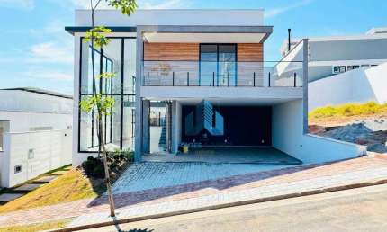 Casa com 3 quartos à venda, 280 m² por R$ 2.290.000 - Estrela Alta - Juiz de Fora/MG