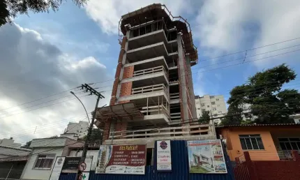 Apartamento com 3 quartos (1 suíte) à venda, 104 m² por R$ 852.500 - Jardim Glória - Juiz de Fora/MG