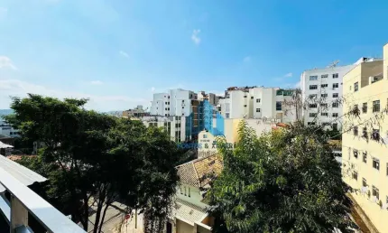 Cobertura com 3 quartos à venda, 230 m² por R$ 550.000 - Vale do Ipê - Juiz de Fora/MG