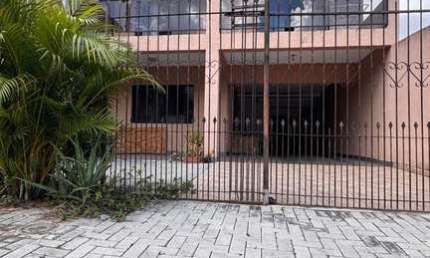 Casa com 3 quartos à venda na Cidade Industrial, Curitiba , 210 m2 por R$ 650.000