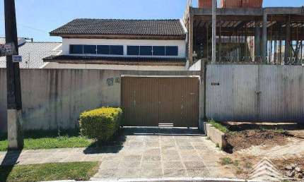 Sobrado a venda Xaxim, 4 dormitórios, 3 suítes, 2 vagas de garagem