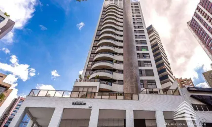 Apartamento a venda no Batel, 3 dormitórios, 3 suítes, 3 vagas de garagem