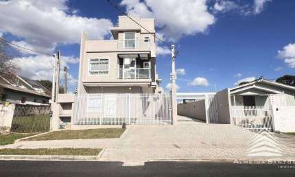 Sobrado a venda no Boqueirão, 3 dormitórios, 1 vaga de garagem