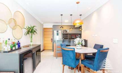 Apartamento com 2 dormitórios à venda, 69 m² por R$ 715.000,00 - Água Verde - Curitiba/PR