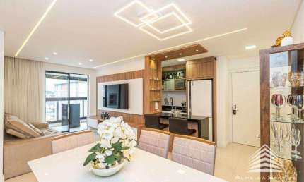 Apartamento a venda o no Água Verde, 3 quartos, suíte com closet, varanda gourmet, piso aquecido, persianas automatizadas, 2 vagas de garagem.