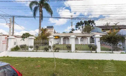 Casa com 3 dormitórios à venda, 320 m² por R$ 1.980.000  - Curitiba