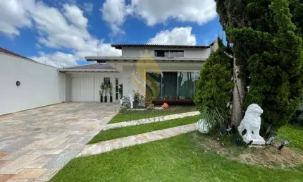 Casa para Venda em Curitiba, Boqueirão, 4 dormitórios, 2 suítes, 5 banheiros, 4 vagas