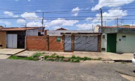 Casa Residencial à venda, no bairro Centro, Teresina/PI