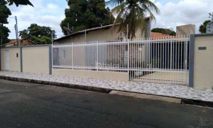 Casa Residencial à venda, no bairro Mafua, Teresina/PI