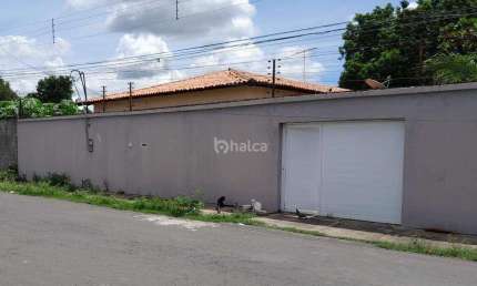 Casa Residencial à venda, no bairro Matadouro, Teresina/PI