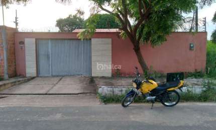 Casa Residencial à venda, no bairro Uruguai, Teresina/PI