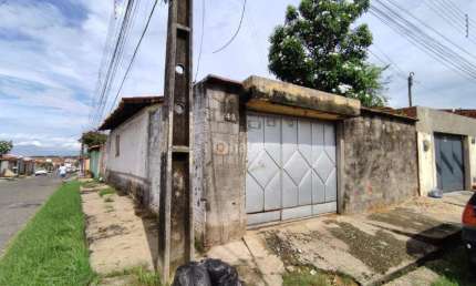 Casa Residencial à venda, no bairro Itarare, Teresina/PI