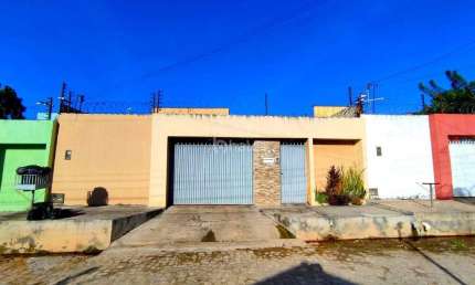 Casa Residencial à venda, no bairro Porto do Centro, Teresina/PI